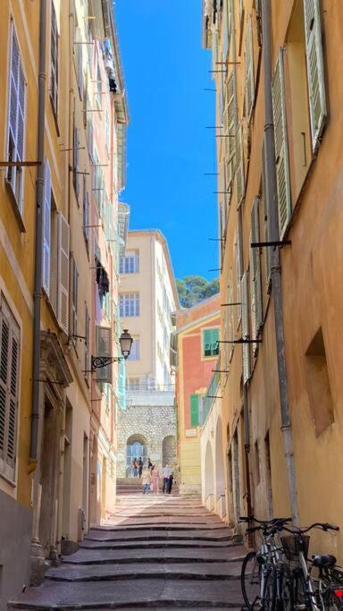 Charmant Deux Pieces Dans Le Quartier Du Port Nice Bagian luar foto